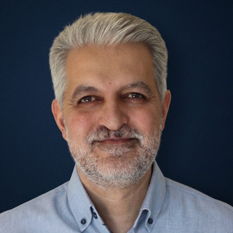 Dr. Hakan Mencek – Luminairo Kurucu